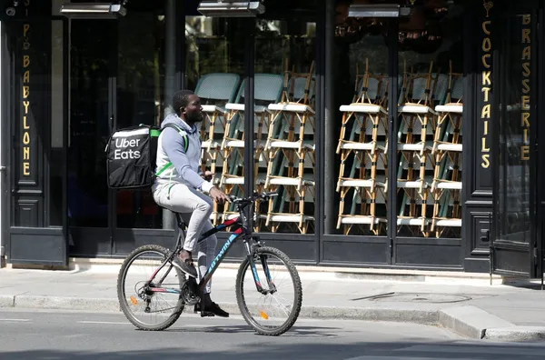 Présomption de salariat pour les travailleurs de plateformes numériques : l’Union européenne doit choisir le bon itinéraire !